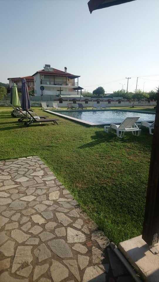 סארטי Vergina Pension מראה חיצוני תמונה